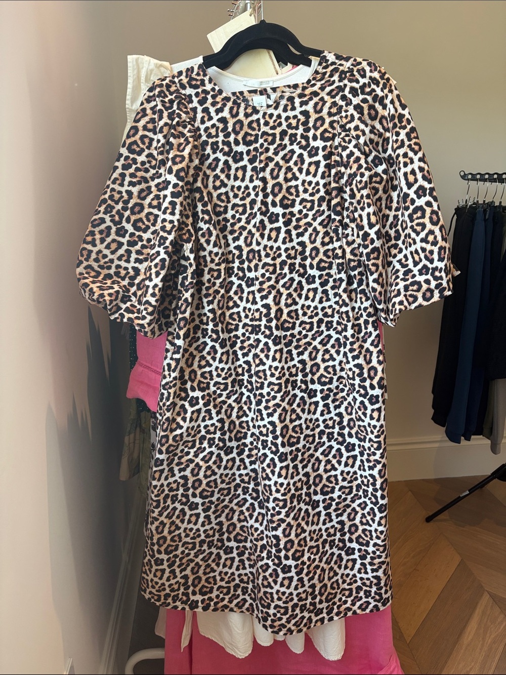 HM Leopard Print Puff Sleeve Dress - Tan/Black